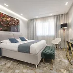 Golden House Cinecitta 3* روما